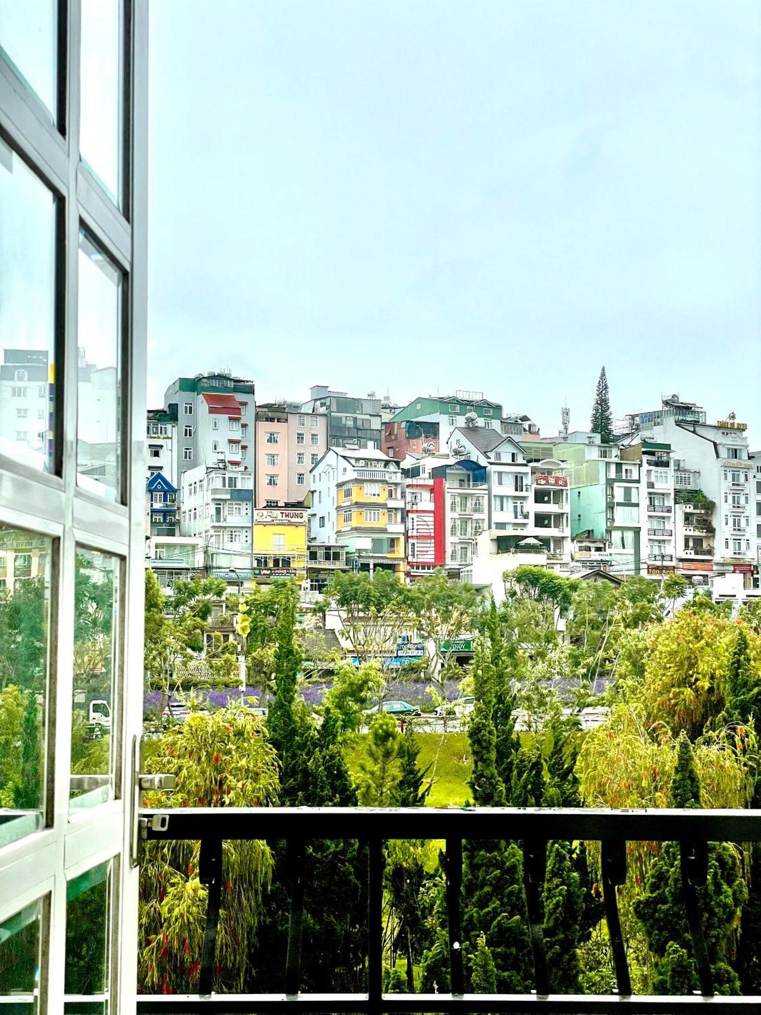 Phuong Vy Hotel Da Lat Esterno foto